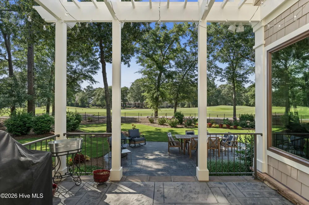 185 Red Berry Drive Wallace, NC 28466