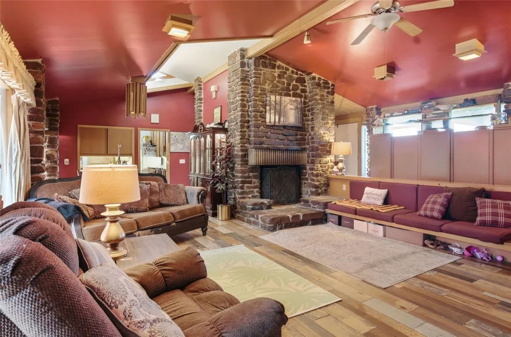 1979 Buffington Westville, OK 74965
