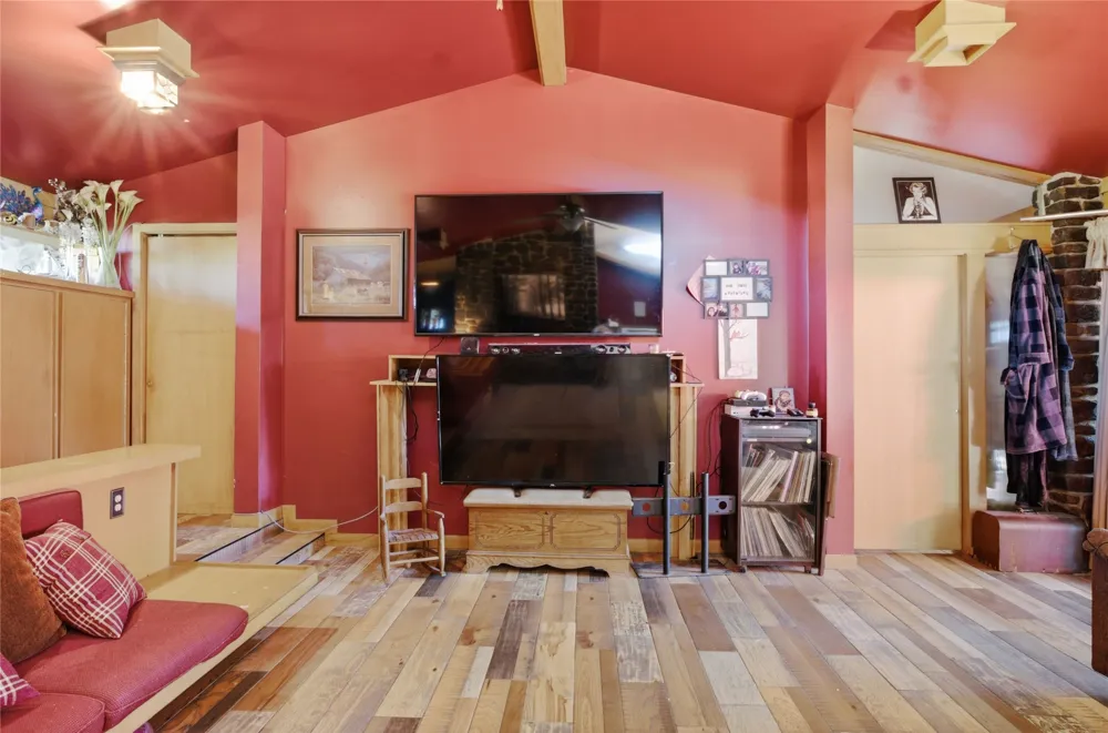 1979 Buffington Westville, OK 74965