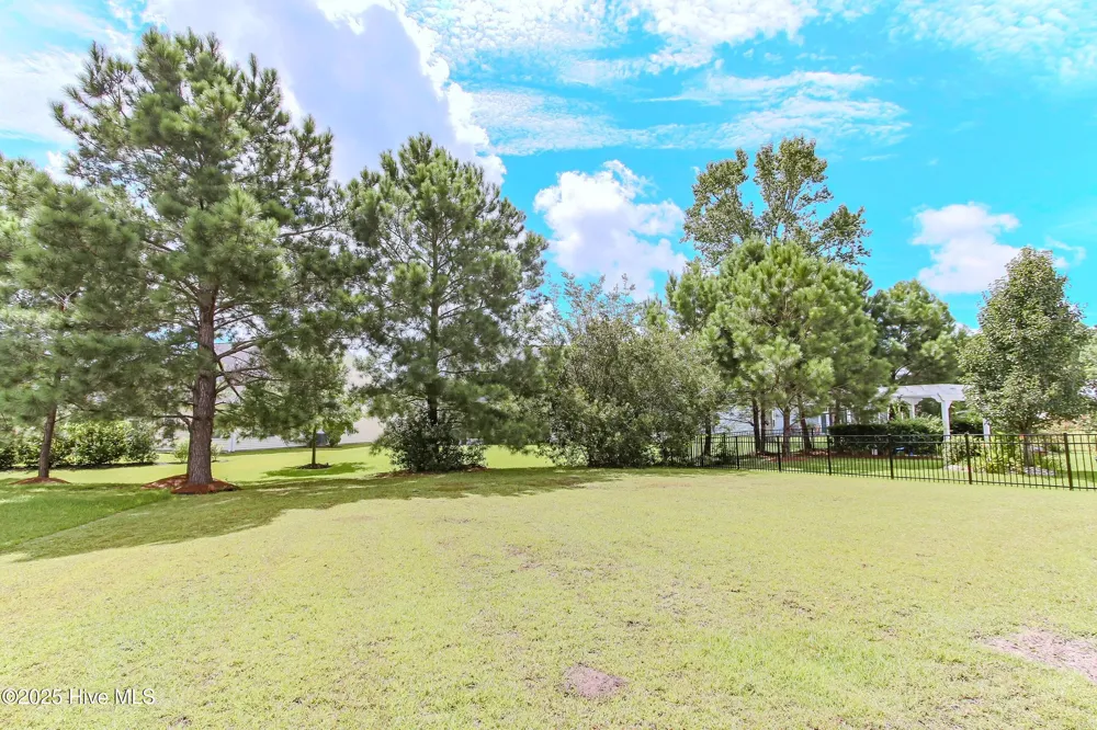 1005 Meadowlands Trail NW Calabash, NC 28467