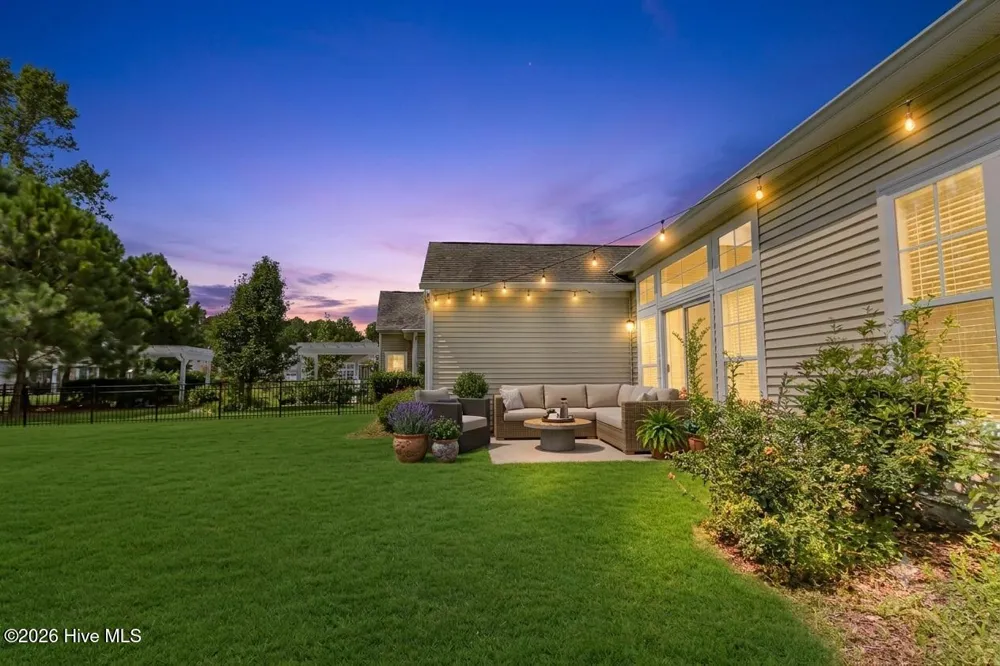 1005 Meadowlands Trail NW Calabash, NC 28467