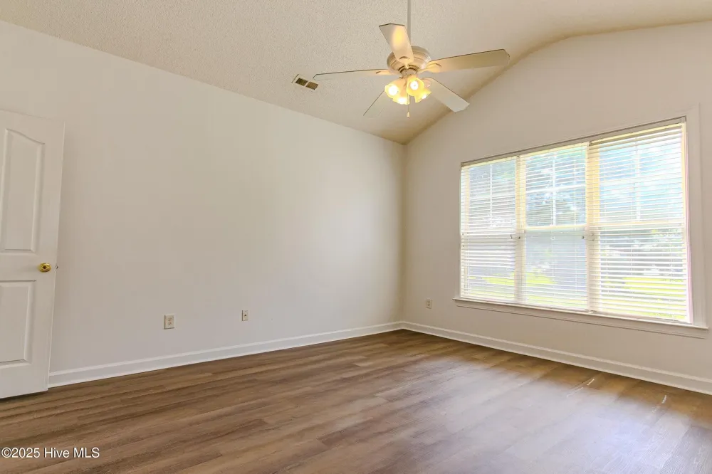 1005 Meadowlands Trail NW Calabash, NC 28467