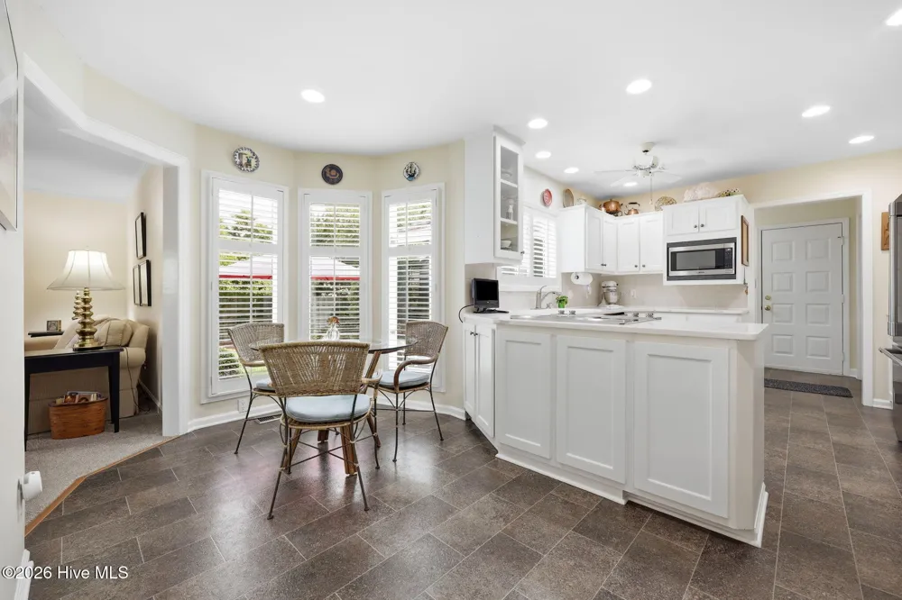 205 Austin Point Drive Washington, NC 27889