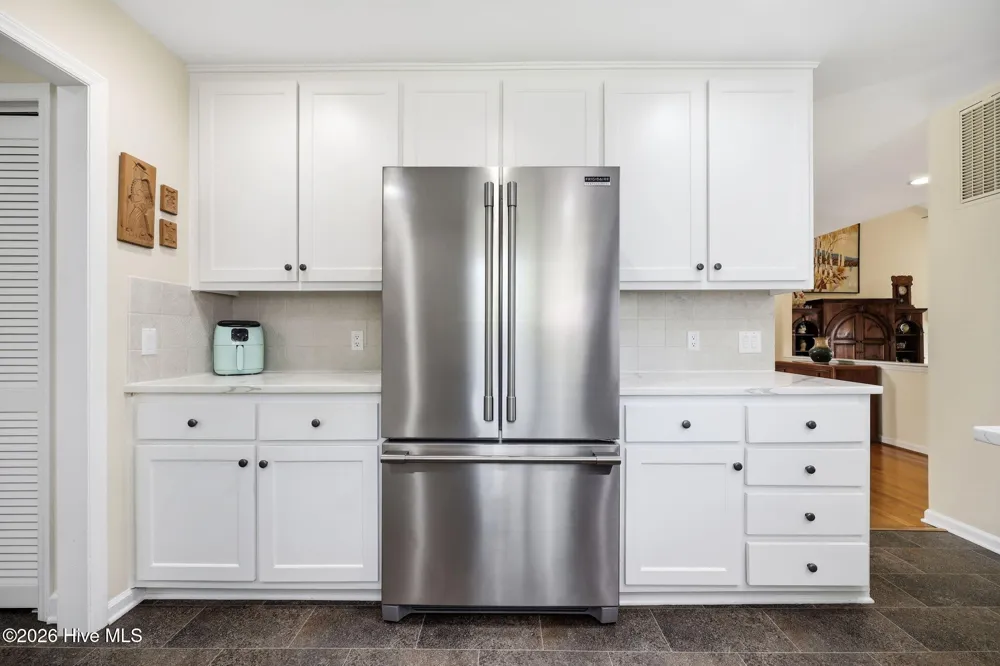 205 Austin Point Drive Washington, NC 27889
