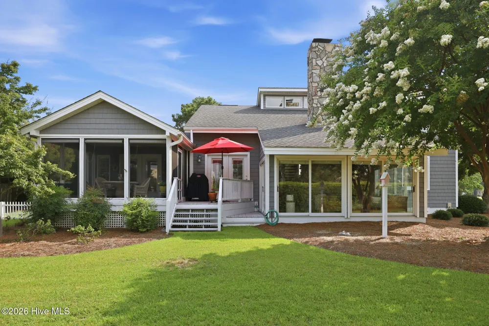205 Austin Point Drive Washington, NC 27889