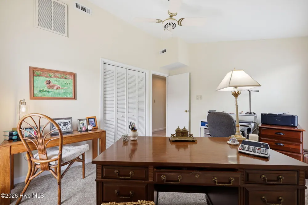 205 Austin Point Drive Washington, NC 27889