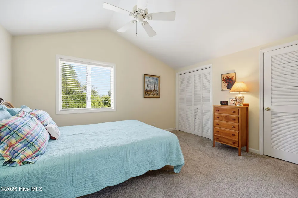 205 Austin Point Drive Washington, NC 27889