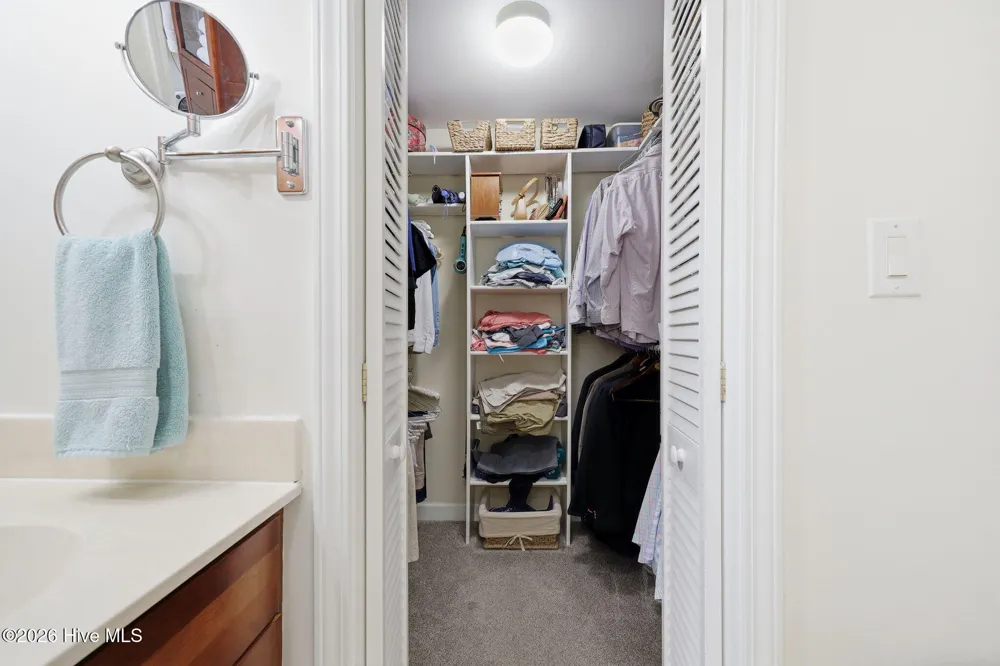 205 Austin Point Drive Washington, NC 27889