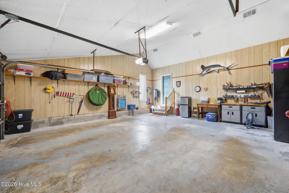 205 Austin Point Drive Washington, NC 27889