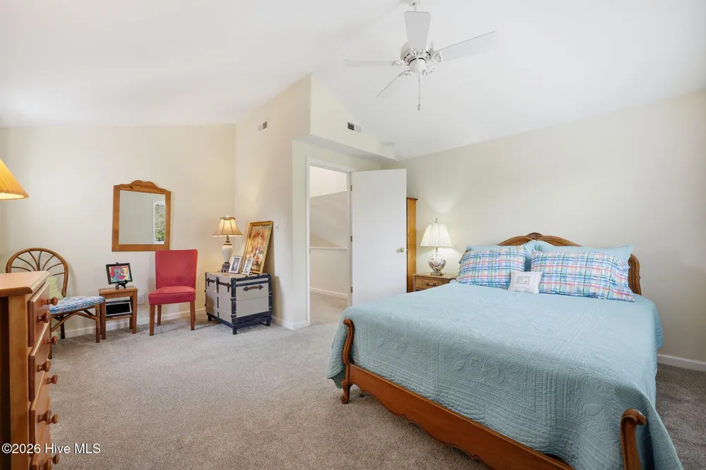 205 Austin Point Drive Washington, NC 27889