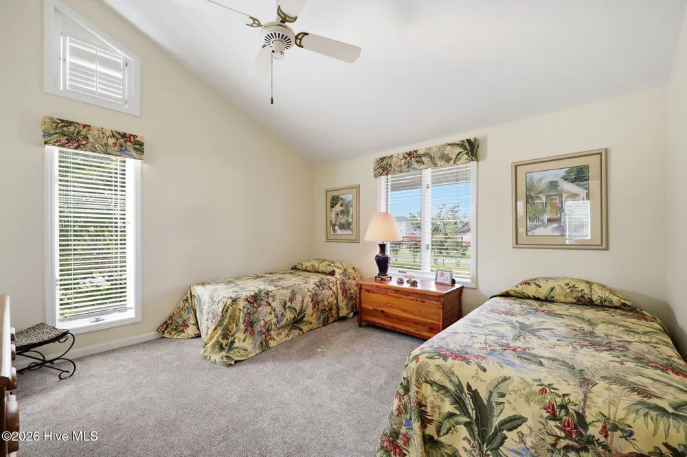 205 Austin Point Drive Washington, NC 27889