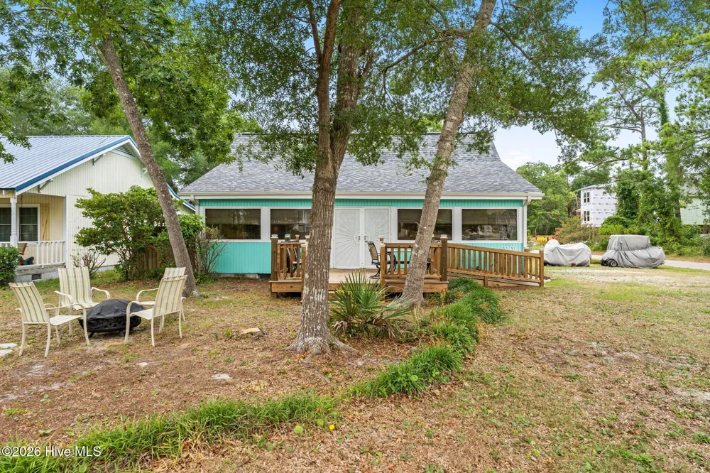 1101 E Oak Island Drive Oak Island, NC 28465
