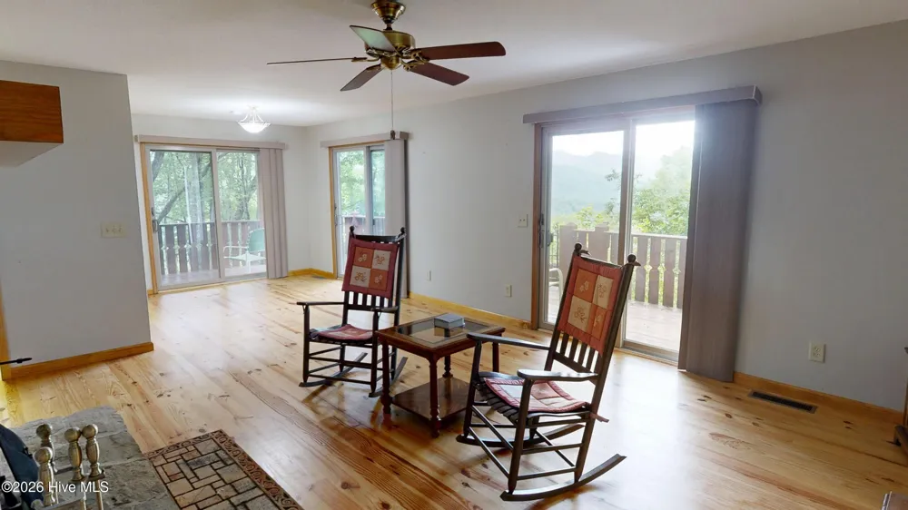 259 Laurel Lane Topton, NC 28781