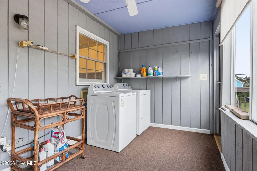 1116 E Fort Macon Road Atlantic Beach, NC 28512