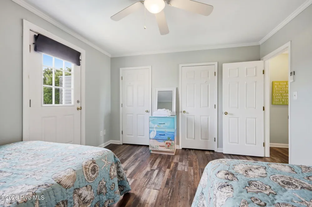 1116 E Fort Macon Road Atlantic Beach, NC 28512