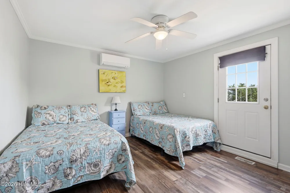 1116 E Fort Macon Road Atlantic Beach, NC 28512