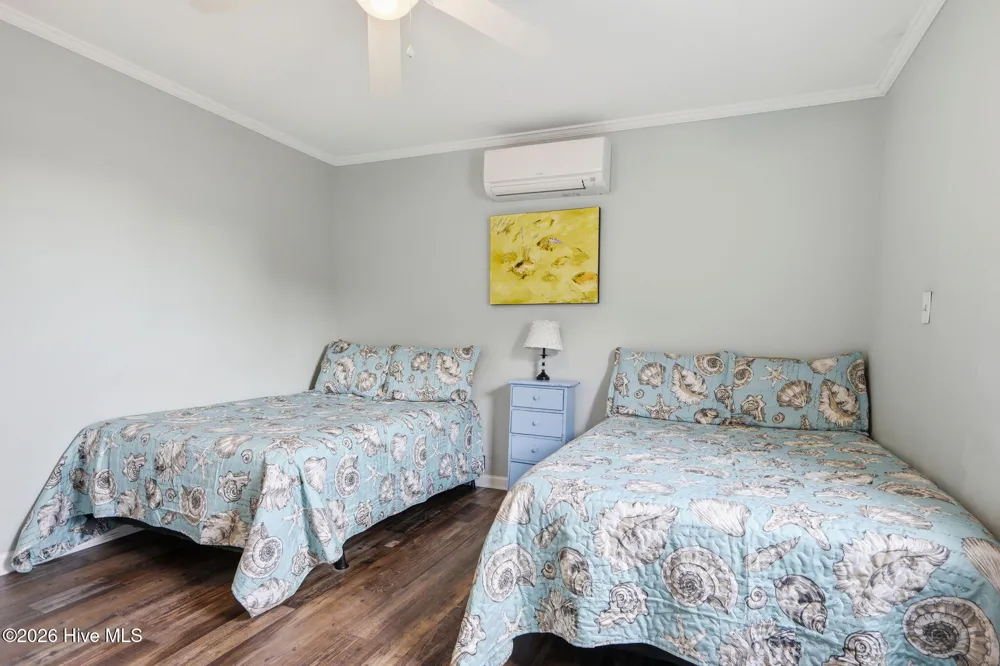 1116 E Fort Macon Road Atlantic Beach, NC 28512
