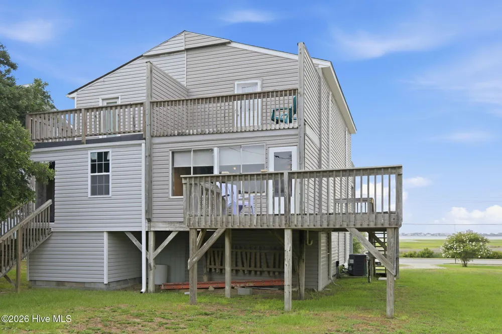 1116 E Fort Macon Road Atlantic Beach, NC 28512