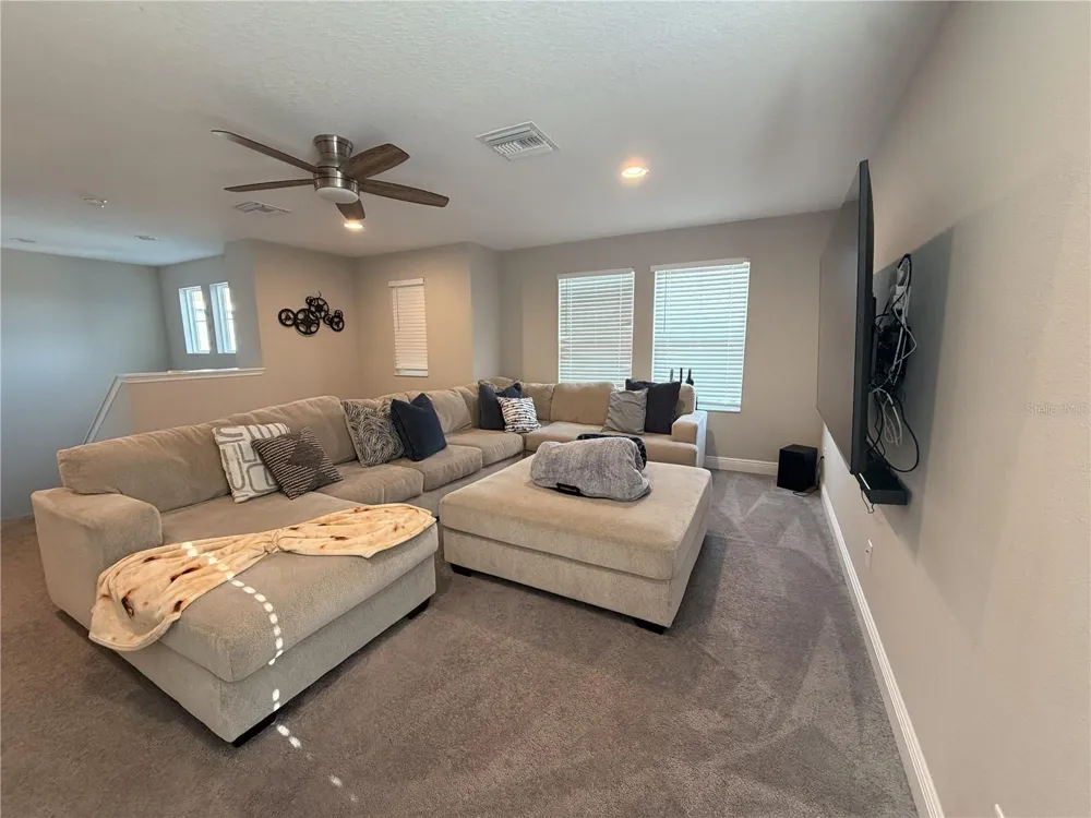 18071 AERO AVENUE Land O Lakes, FL 34638