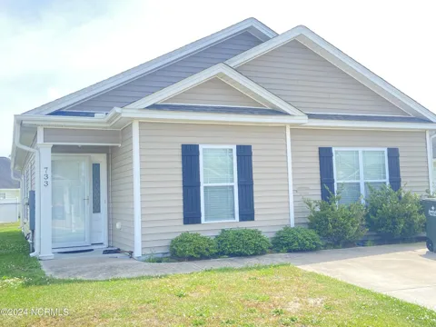 733 Seneca Court