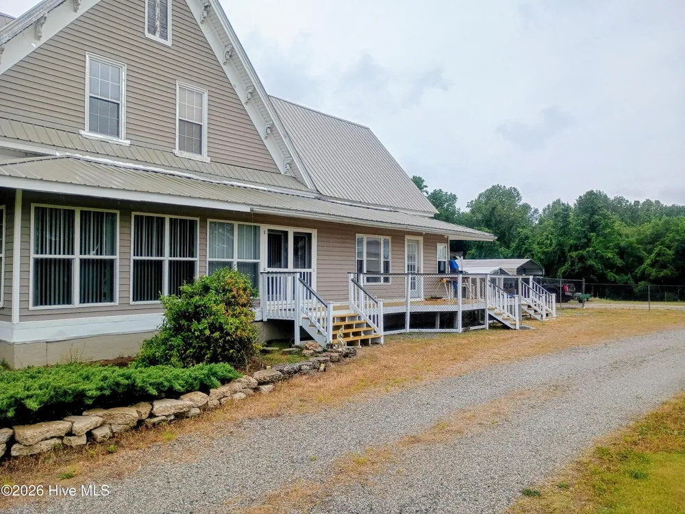 11940 Tom Gibson Road Laurinburg, NC 28352