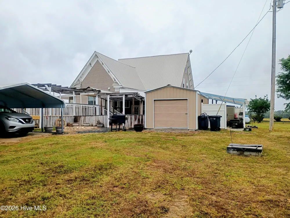 11940 Tom Gibson Road Laurinburg, NC 28352