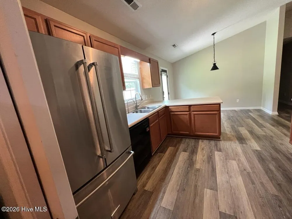 118 Pear Tree Lane Richlands, NC 28574