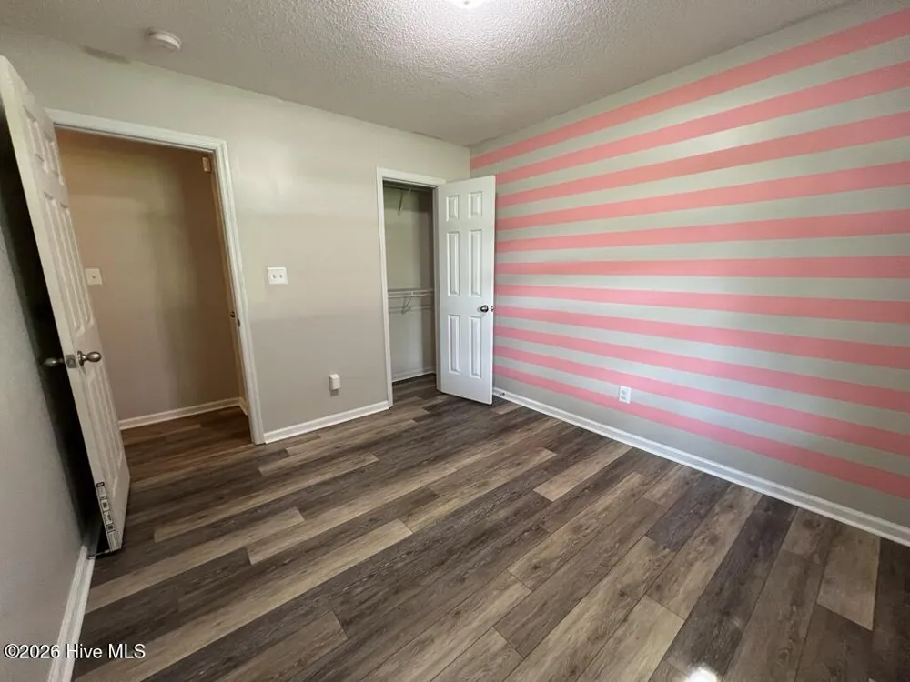 118 Pear Tree Lane Richlands, NC 28574
