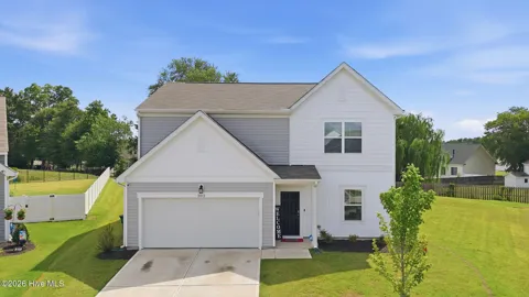 3013 Chipper Lane W