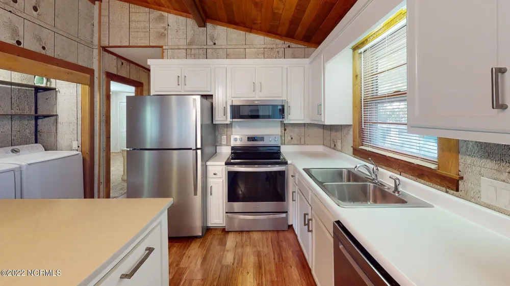 1593 W Kilbart Drive SW Ocean Isle Beach, NC 28469
