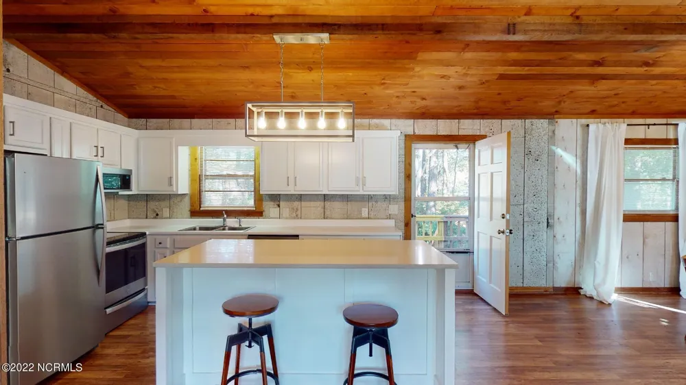1593 W Kilbart Drive SW Ocean Isle Beach, NC 28469
