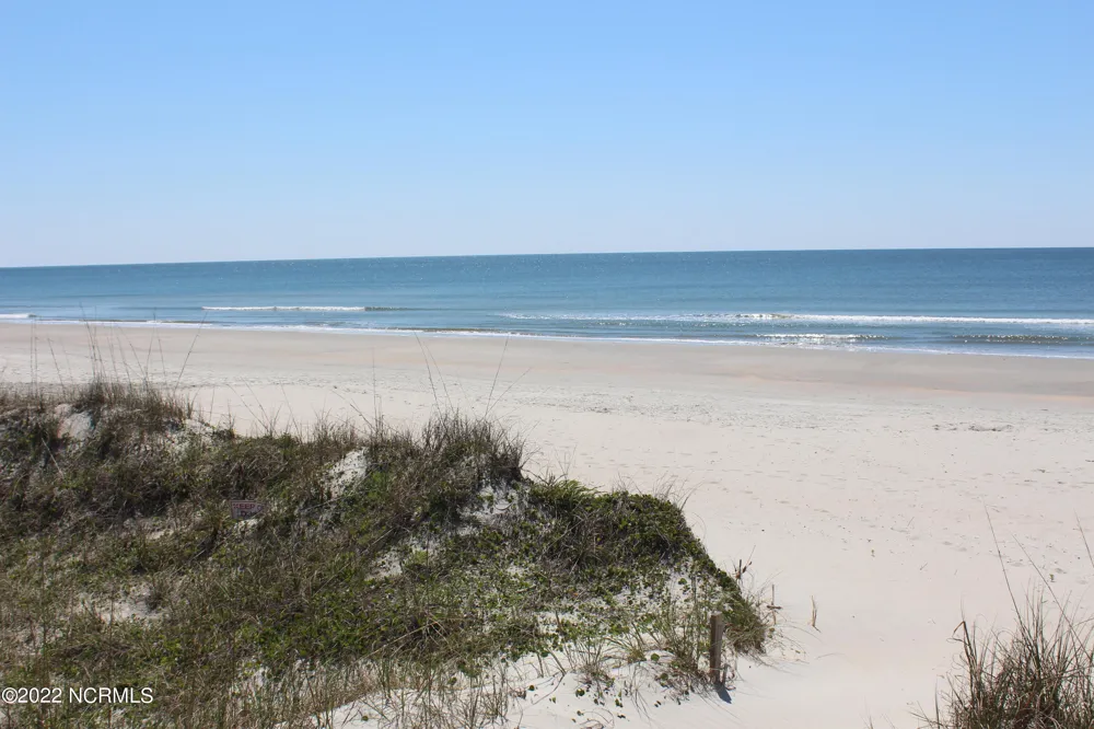 1593 W Kilbart Drive SW Ocean Isle Beach, NC 28469