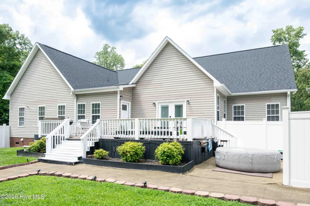 234 River Bend Road Jacksonville, NC 28540