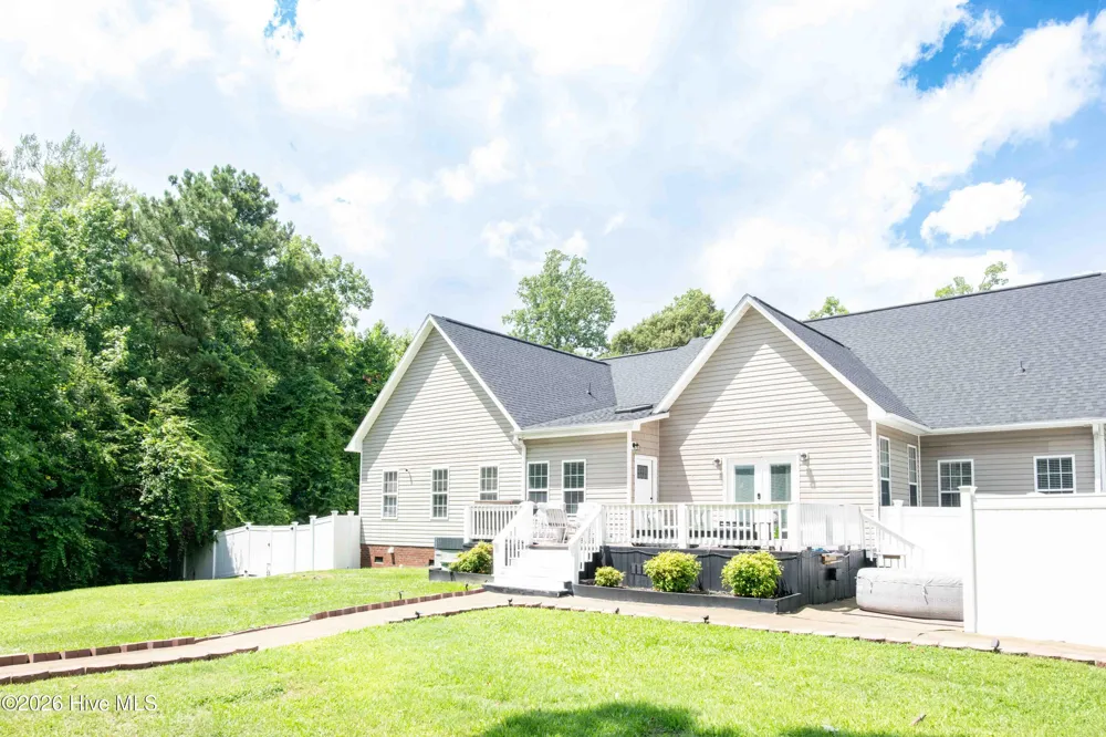 234 River Bend Road Jacksonville, NC 28540