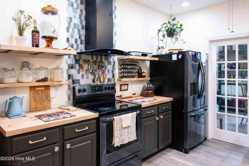 234 River Bend Road Jacksonville, NC 28540