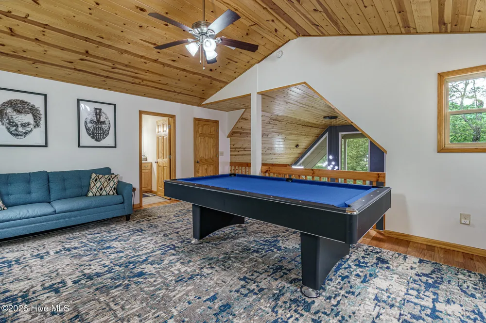 135 Heritage Trail Brasstown, NC 28902