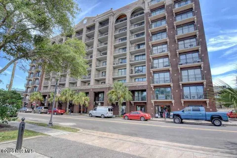 106 Water Street #202