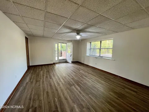 1221 Riverside Avenue #105