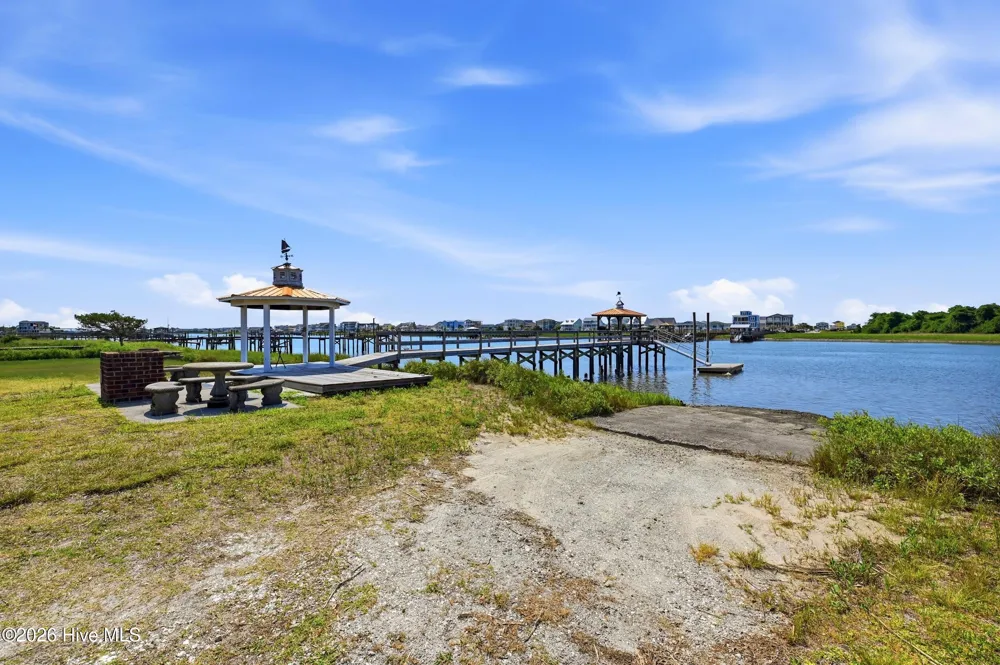 2686 Nags Head Road SW Supply, NC 28462