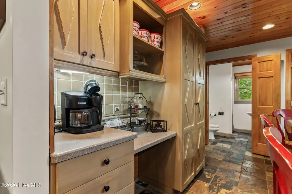 398 Mountain Tops Circle Blue Ridge, GA 30513