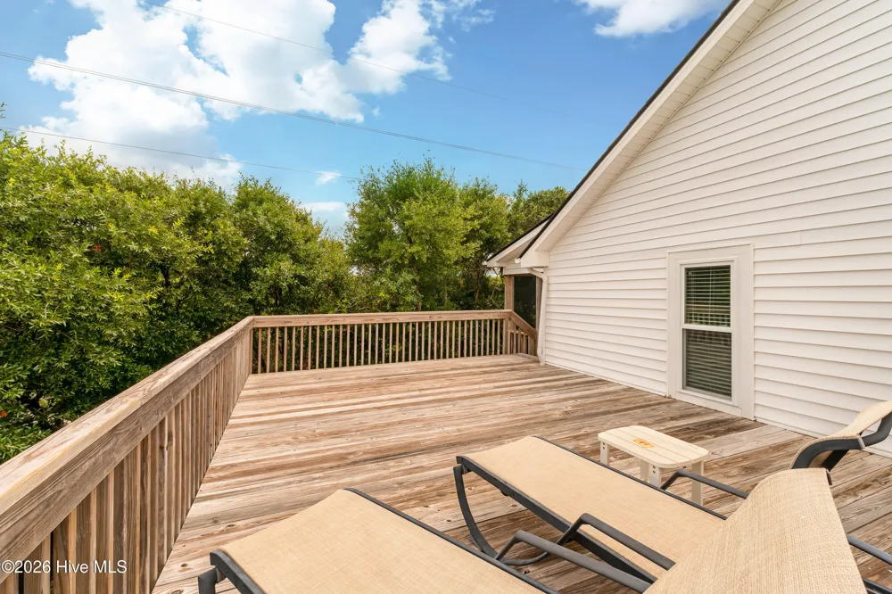 102 Sandpiper Lane Indian Beach, NC 28512