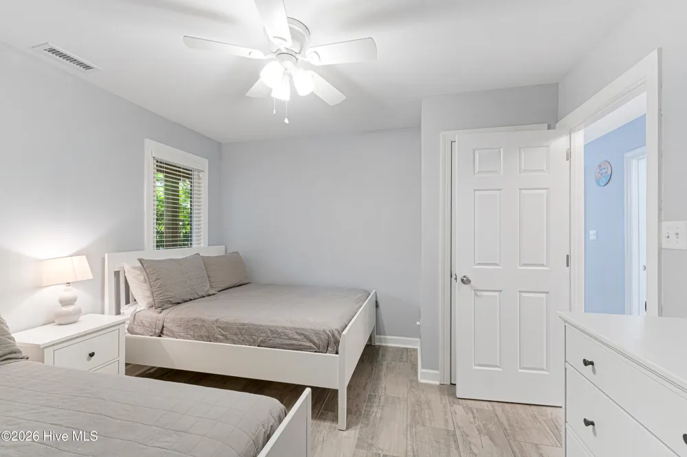 102 Sandpiper Lane Indian Beach, NC 28512