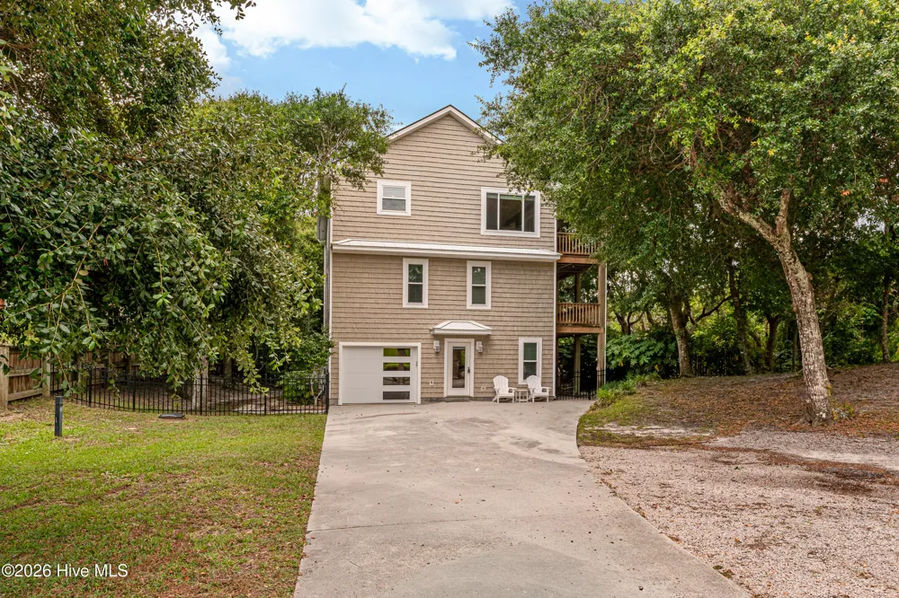 102 Sandpiper Lane Indian Beach, NC 28512
