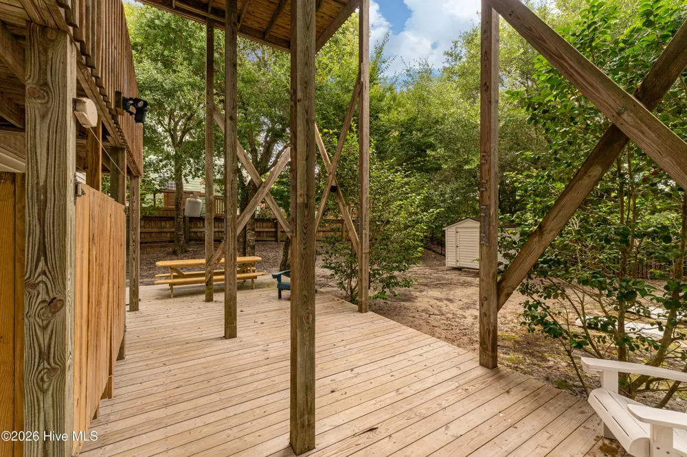 102 Sandpiper Lane Indian Beach, NC 28512