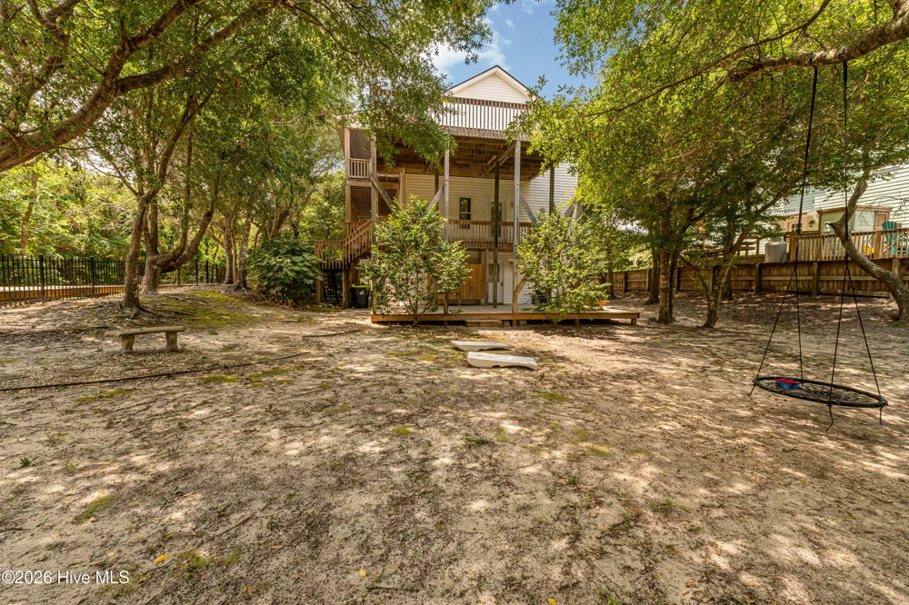 102 Sandpiper Lane Indian Beach, NC 28512