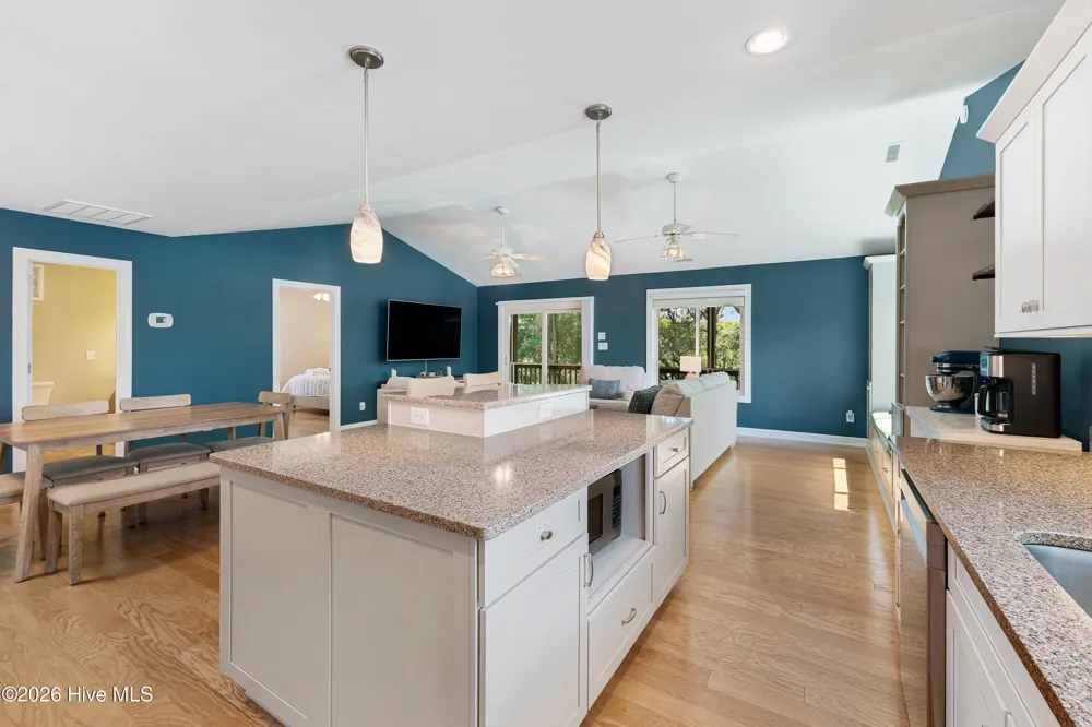 102 Sandpiper Lane Indian Beach, NC 28512