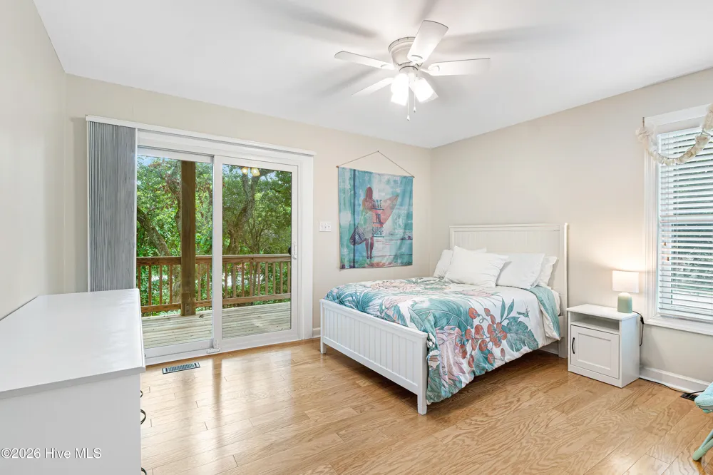 102 Sandpiper Lane Indian Beach, NC 28512