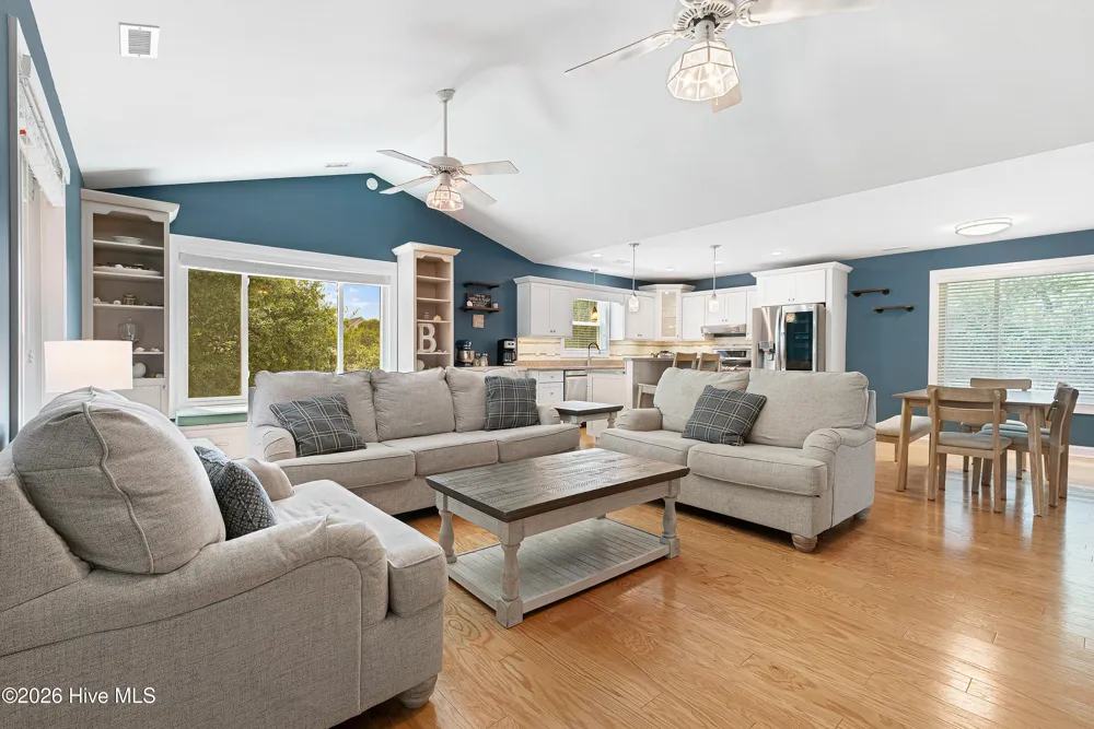 102 Sandpiper Lane Indian Beach, NC 28512
