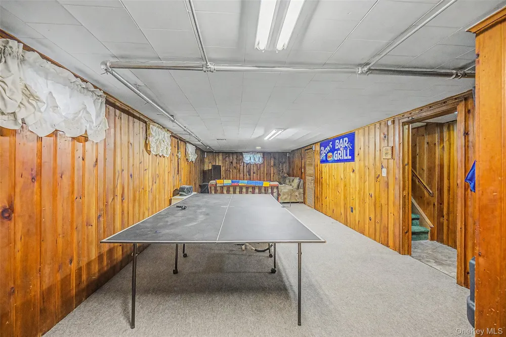 28 Greenvale Lane Syosset, NY 11791