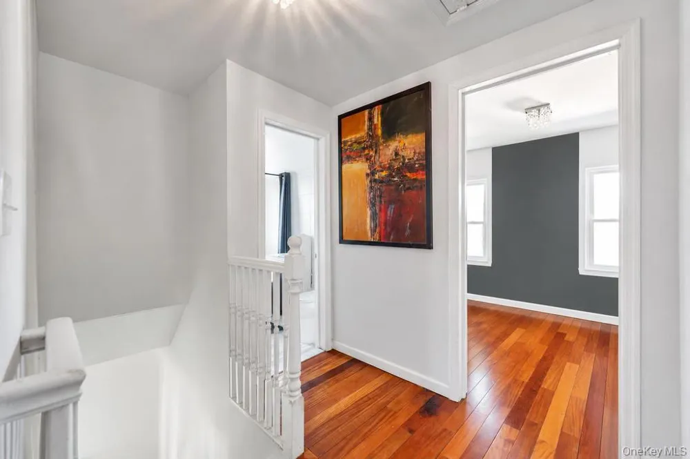 573 Miller Avenue Freeport, NY 11520